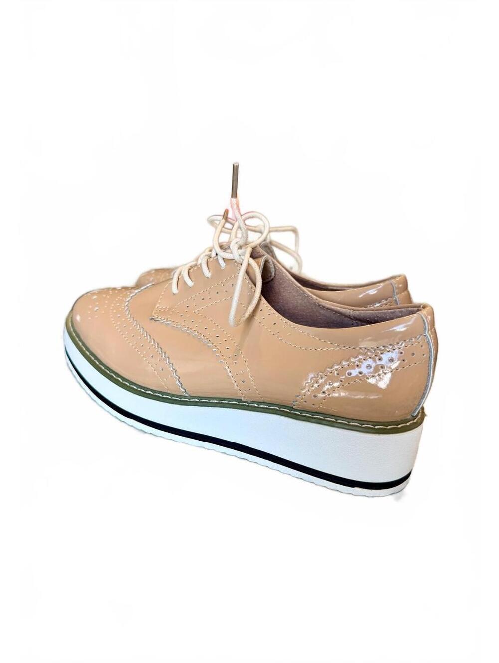 Dadawen Tan Patent Leather Wingtip Platform Oxford Shoes Women's EU 40 / US 9